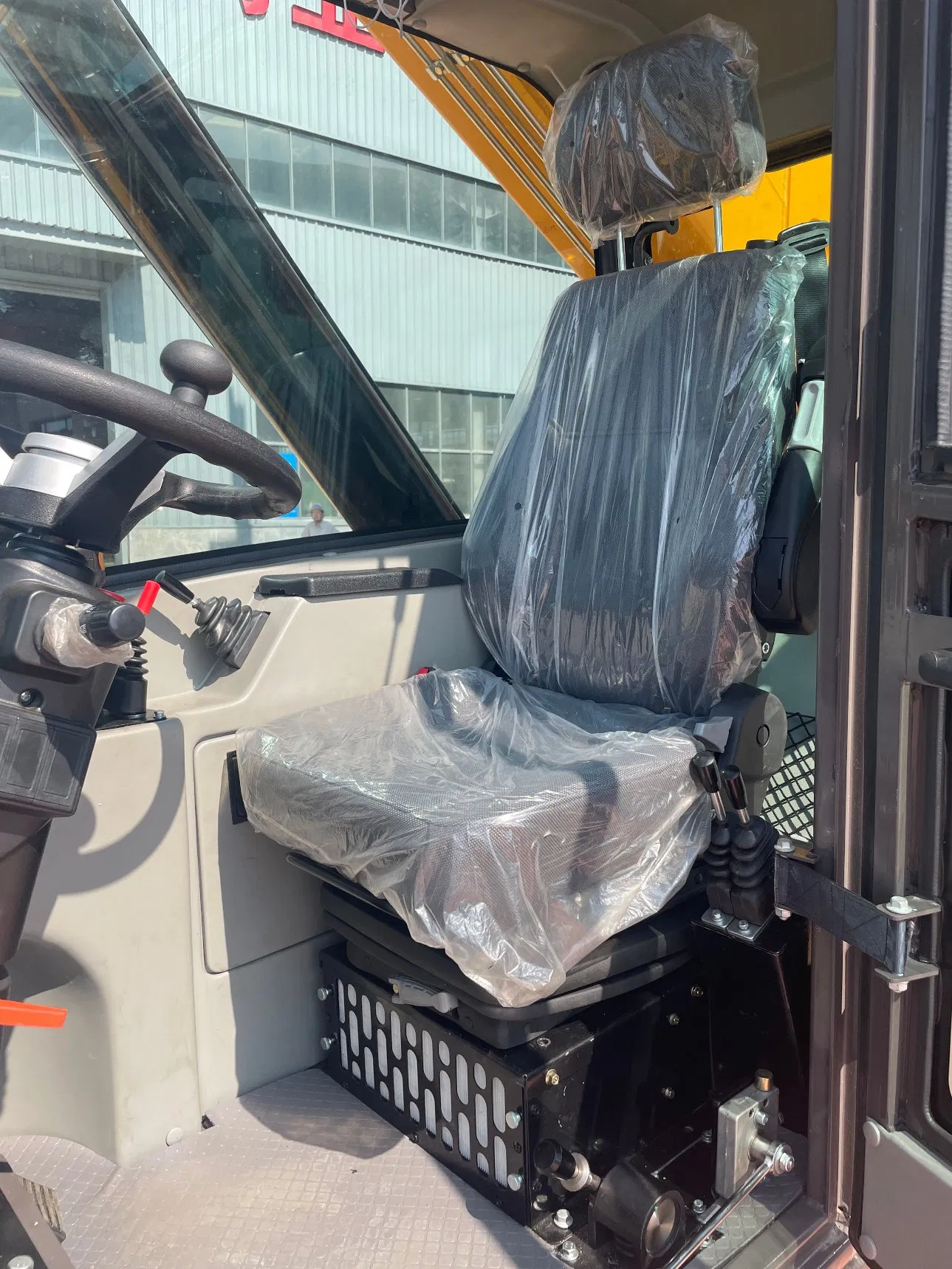 Telescopic Handler with 18m Lifting Height 4ton Lift Capacity for Sale