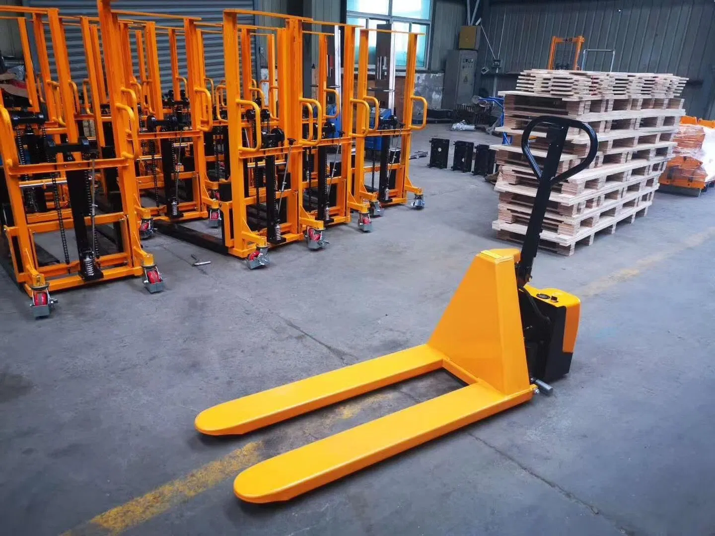 1.5 Ton China Brand New High Lift Pallet Truck (HLT15S)