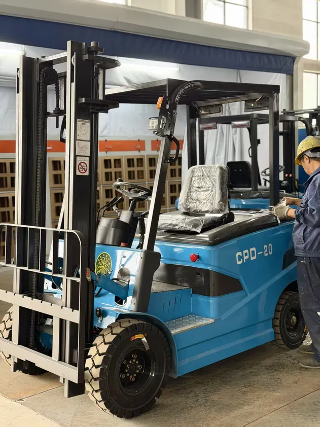 Electric Forklift Detail 3