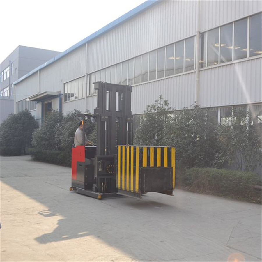 Vna Narrow Aisle 1.48m 3 Way Rotating Swing Reach Vna Forklift for Guide Rail Warehouse