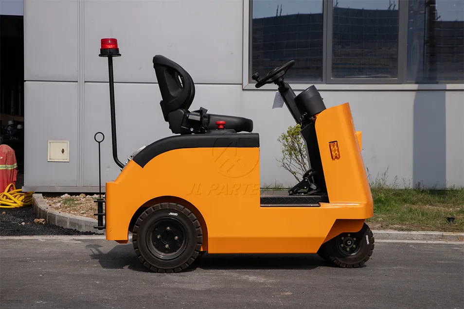 Electric Tow Tractor Feature