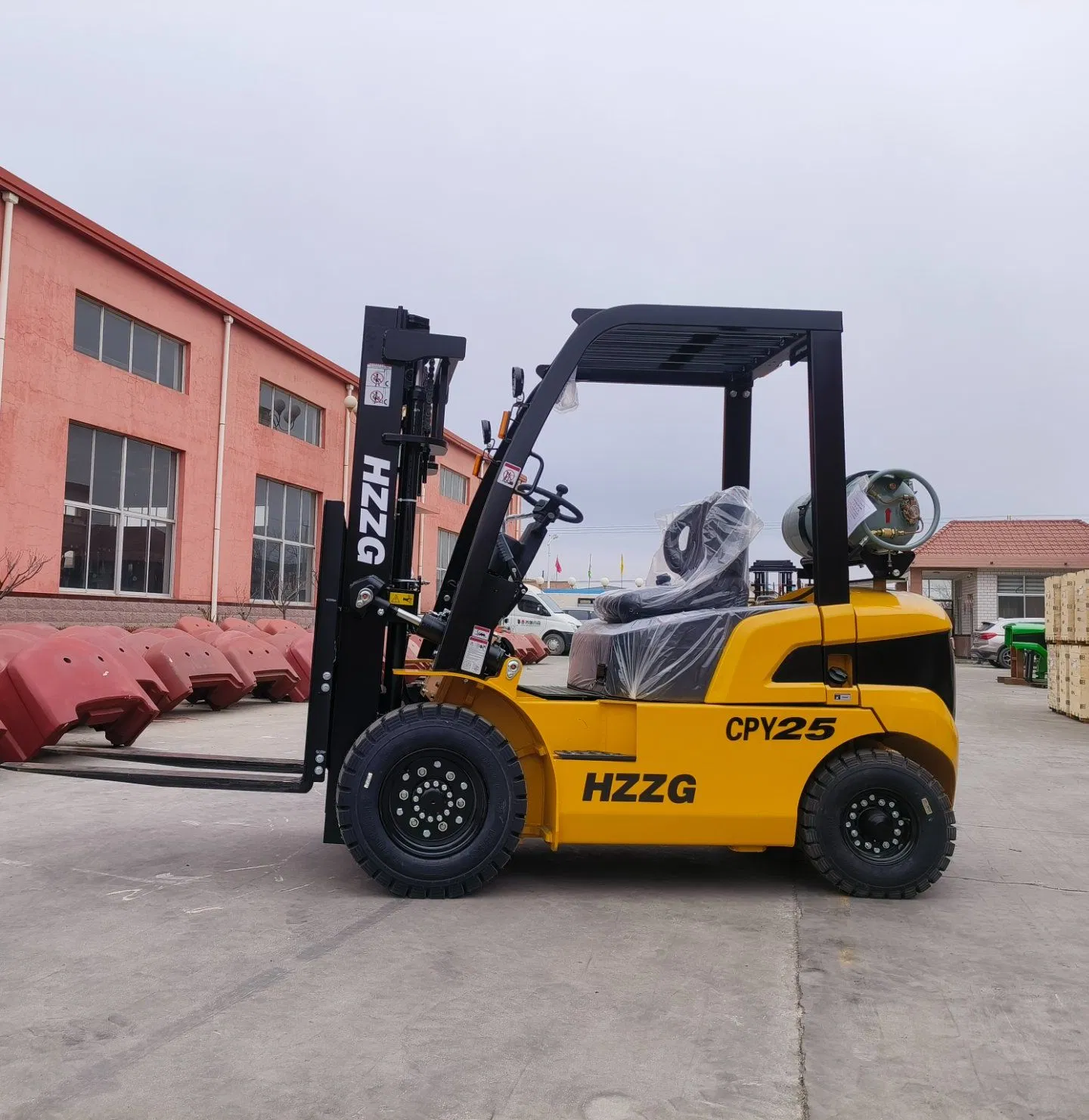 2.5 Ton LPG Forklift Gasoline Dual Fuel Indoor Outdoor Use Best Price
