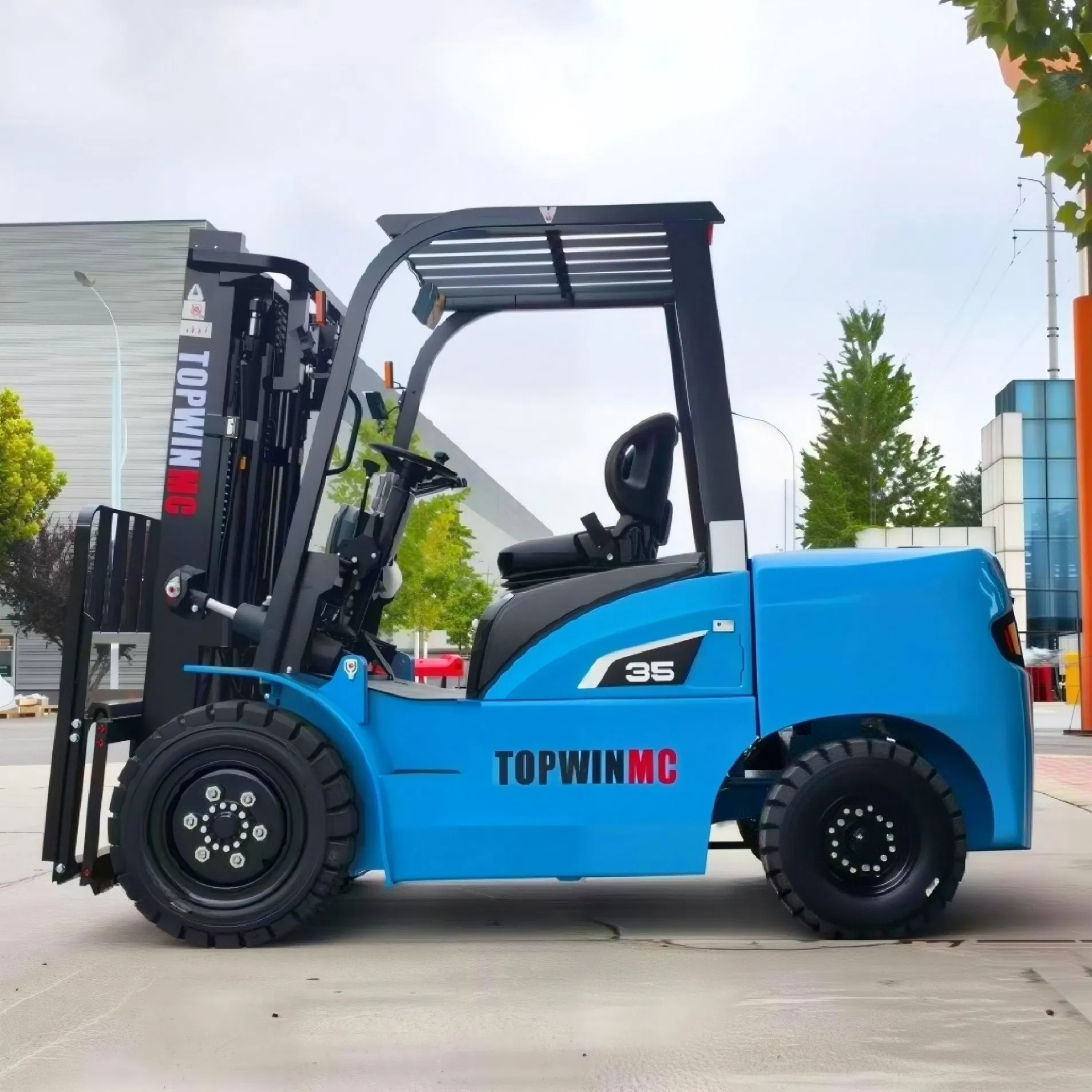 China Factory Wholesale Small Mini Compact Portable Lithium Lead Acid Battery Three Four Wheel Warehouse 2/2.5/3/4/5 Ton 3 T Montacargas Electric Forklift Price