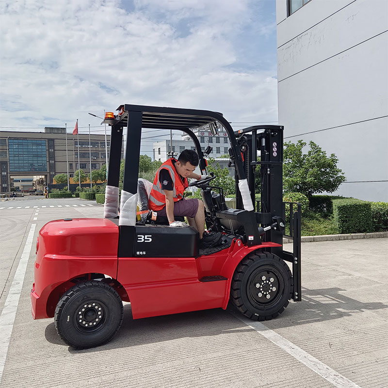 China High Quality Counterbalance CE 3.5 Ton Battery Electric Forklift Price
