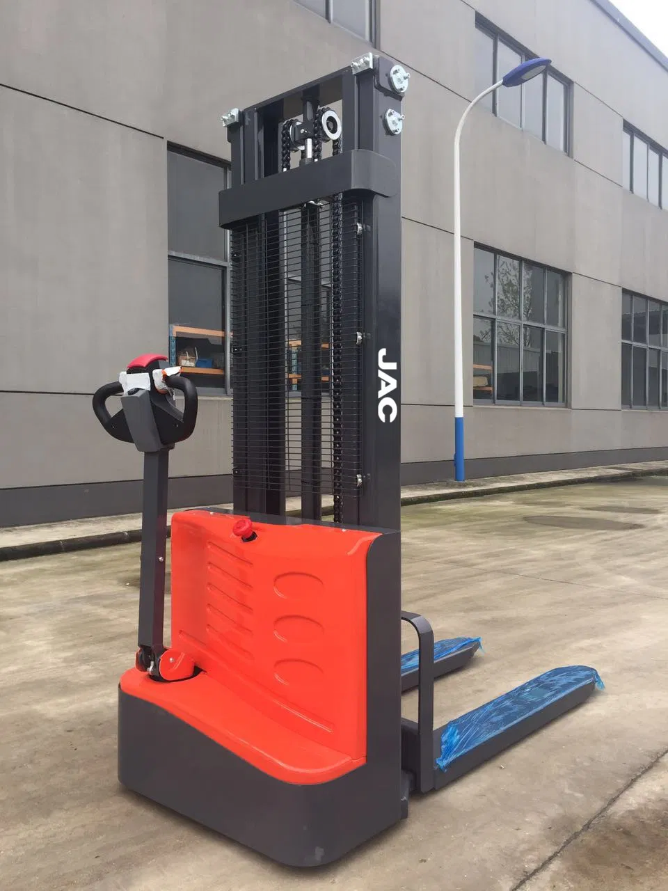Electric Stacker Side View