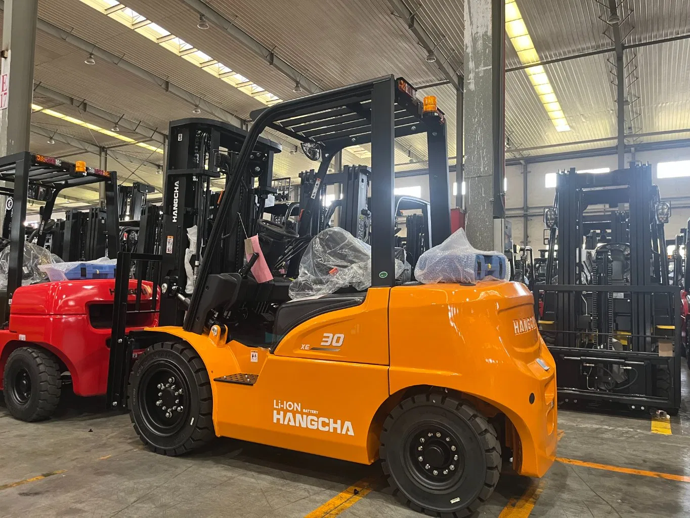 Hangcha Forklift Xe Series Lithium-Battery Electric Forklift with 1.5t/1.8t/2t/2.5t/3t/3.5t/3.8t Capacity