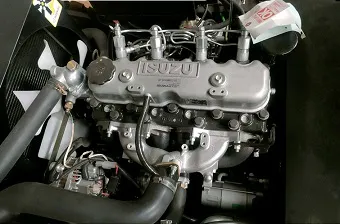 Isuzu Engine