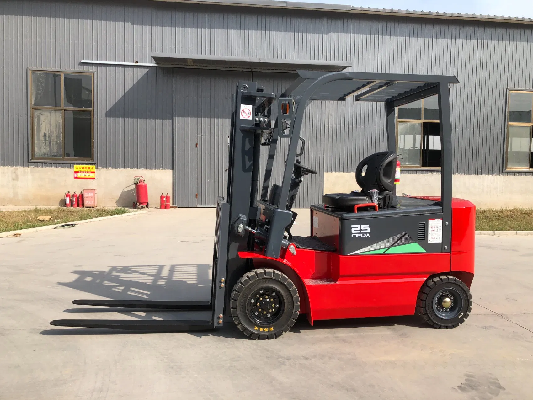 2.5t Electric Forklift Counterbalance Truck Material Handling Warehouse Equipment Heavy Equipment