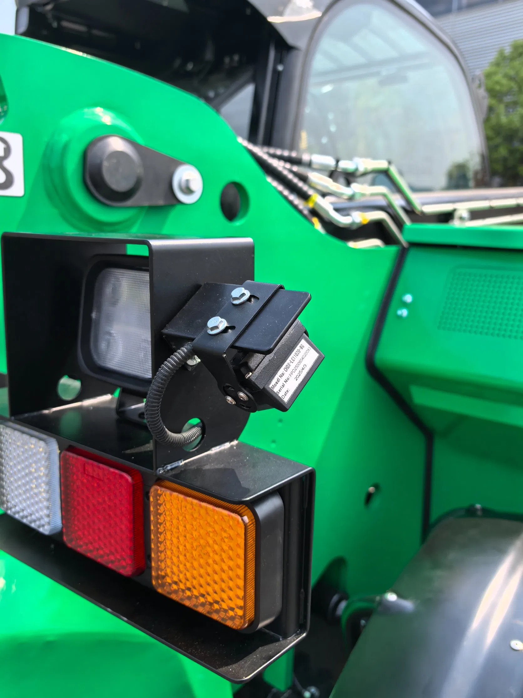 Factory Price Load Capacity Strong Telescopic Handler with Different Attachment