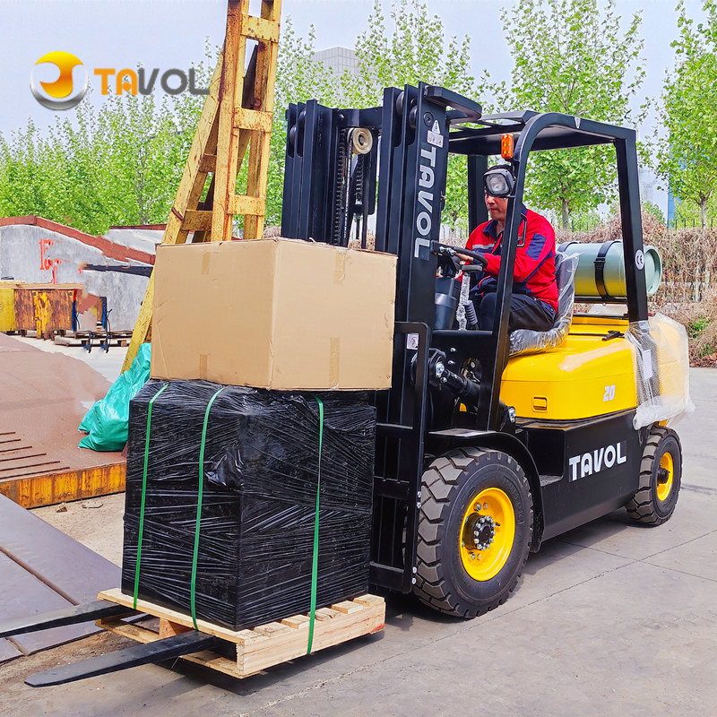 Hot Sale Tavol 4X4 Forklift 2 Ton 2.5 Ton 3 Ton 3.5 Ton 4 Ton LPG Forklift Truck with CE Certificate