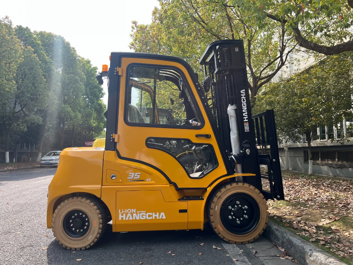 Hangcha Forklift Xe Series Lithium-Battery Electric Forklift with 1.5t/1.8t/2t/2.5t/3t/3.5t/3.8t Capacity