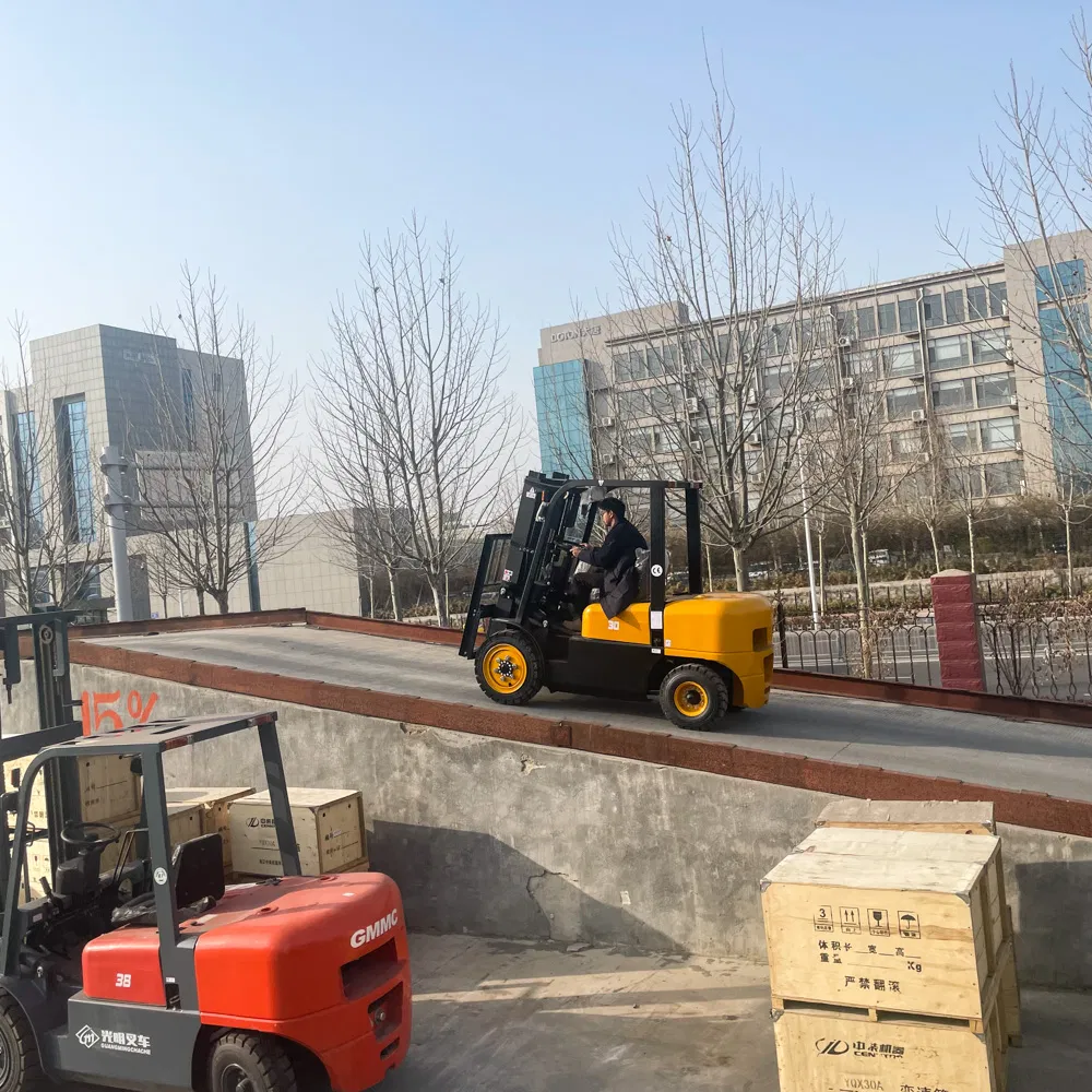 China Manufacture 3ton/Ton 3000kg Narrow Aisle Side Loader Diesel Counter Balance Reach Stacker Forklift Price for Warehouse