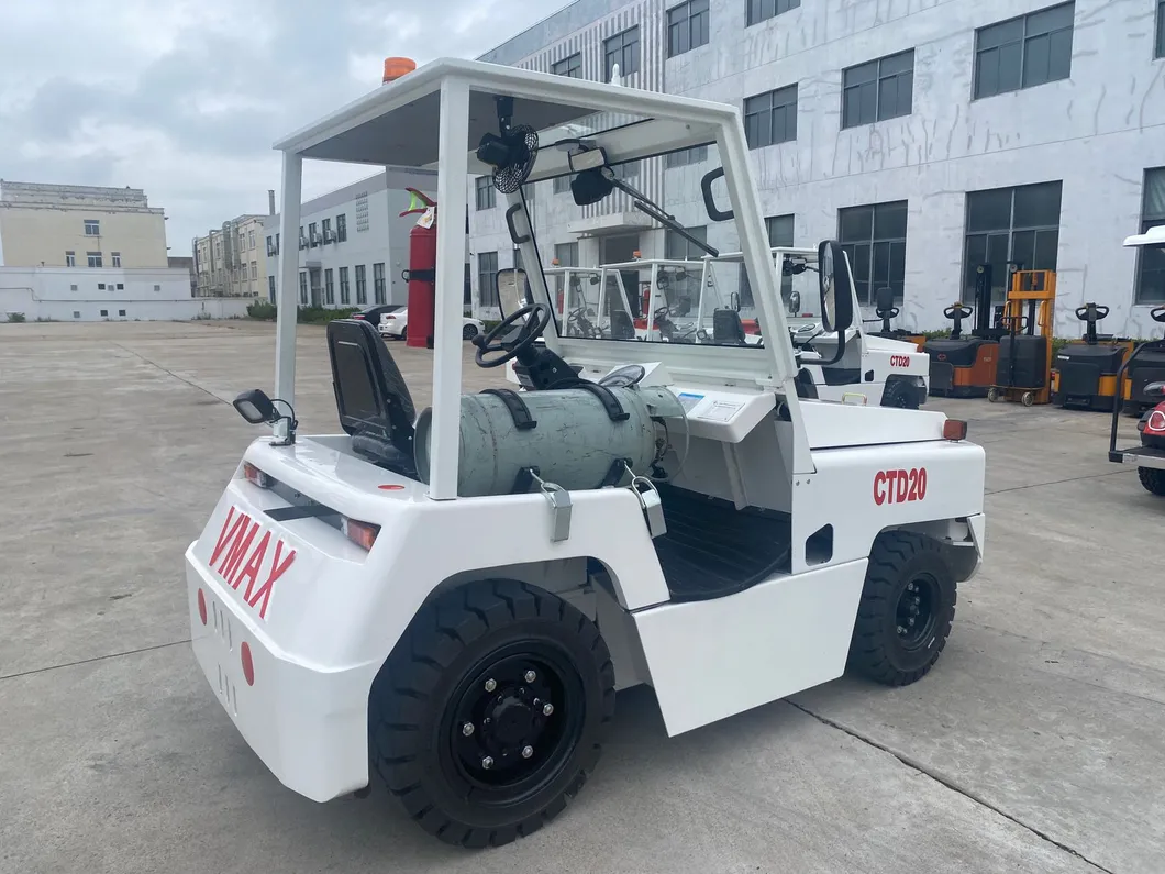 LPG Tow Tractor View 3