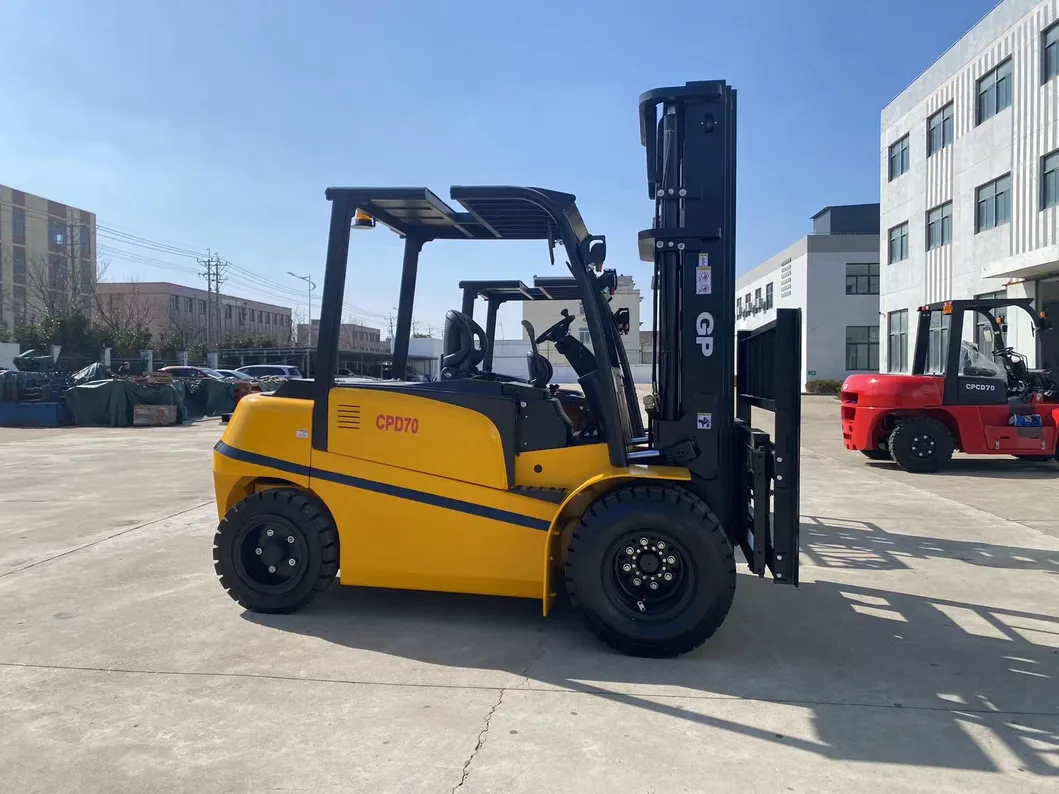 Electric Forklift View 4