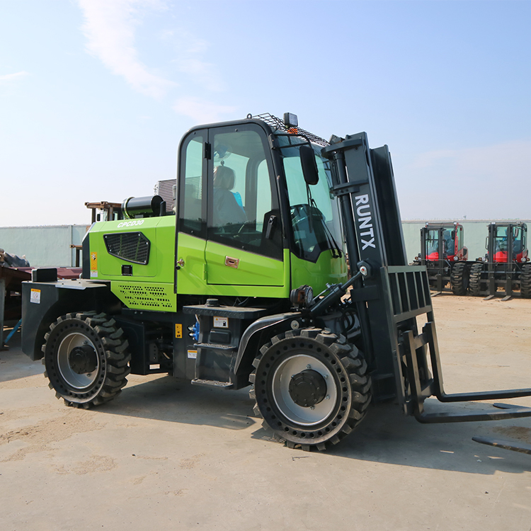 4WD off Road Forklift 3 Ton 3.5 Ton 4ton 5ton Rough Terrain Forklift with Cabin