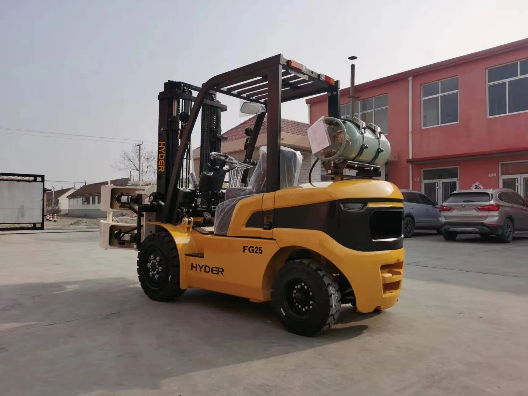 Factory Price Economical 3tons Gasoline LPG Forklift Fork Lift Used in Outdoor