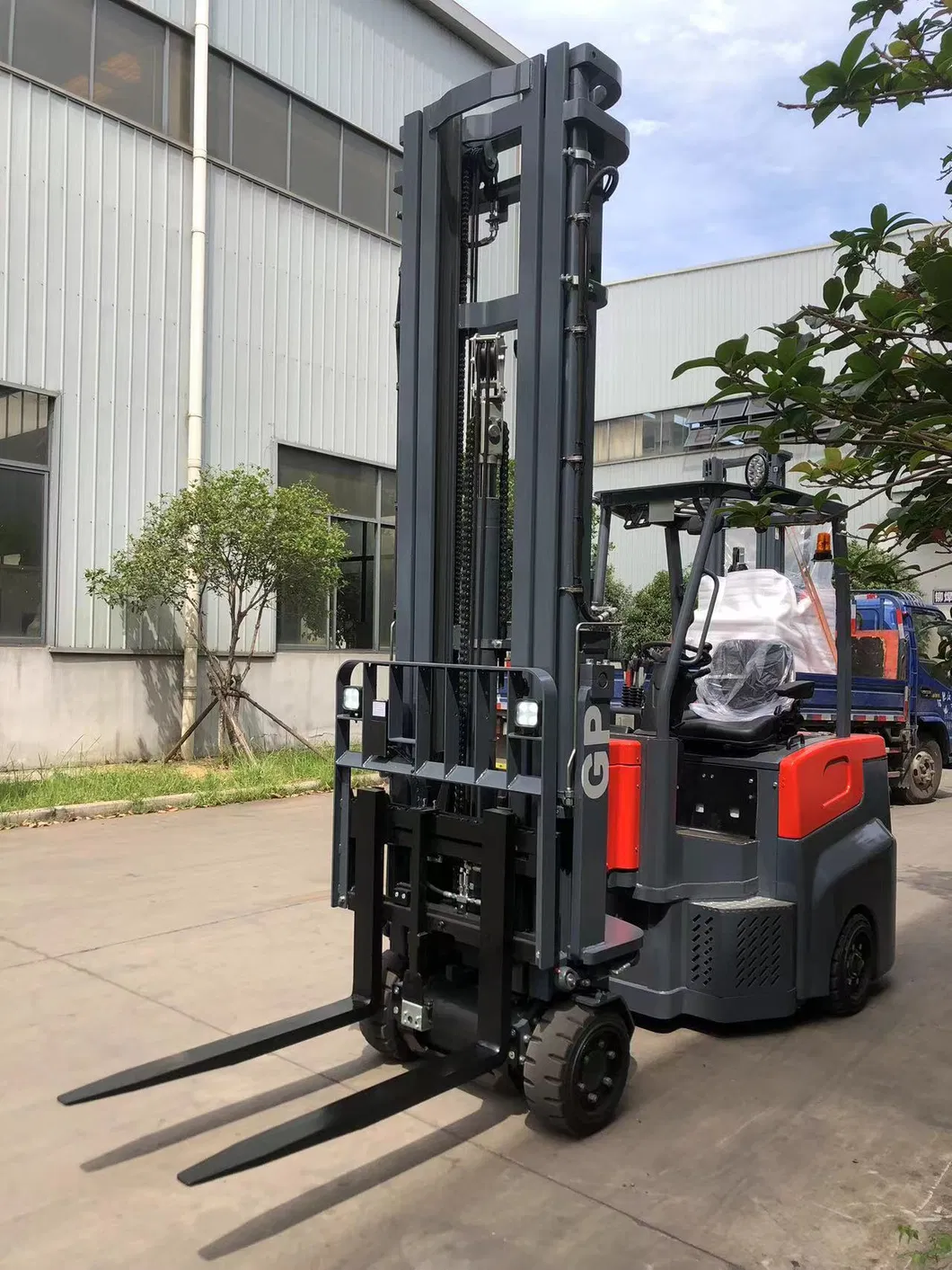 Narrow Aisle Forklift View 2