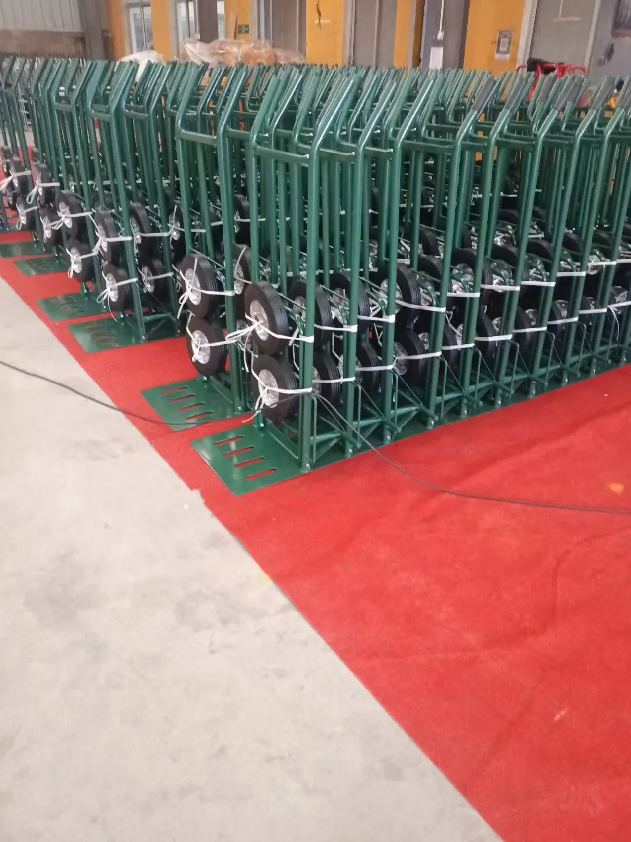 Multi-Purpose Two Wheels Material Handling 250kg Loading Capacity Hand Trolley