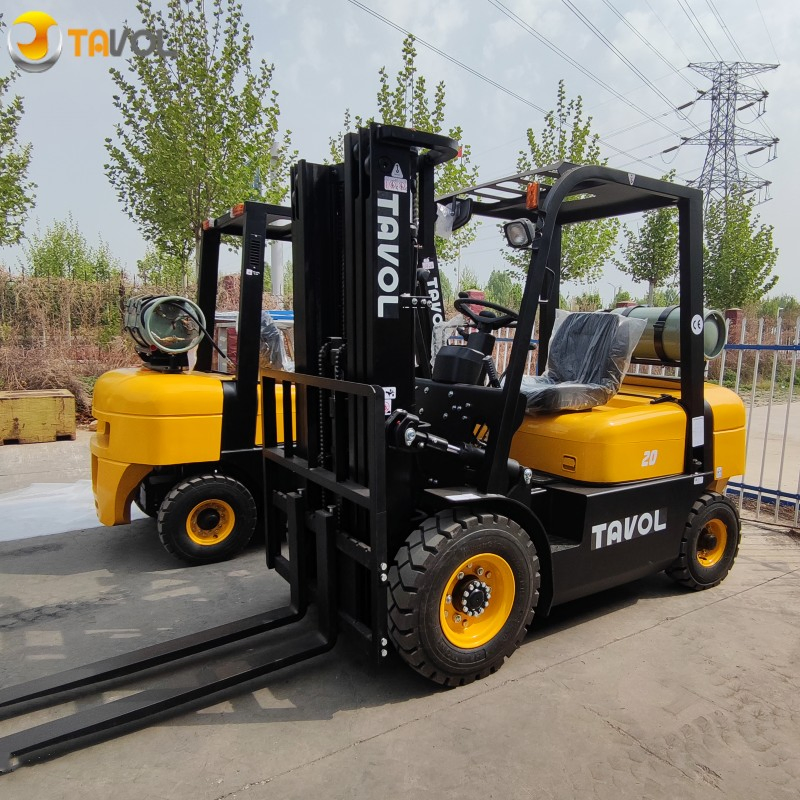 Hot Sale Tavol 4X4 Forklift 2 Ton 2.5 Ton 3 Ton 3.5 Ton 4 Ton LPG Forklift Truck with CE Certificate