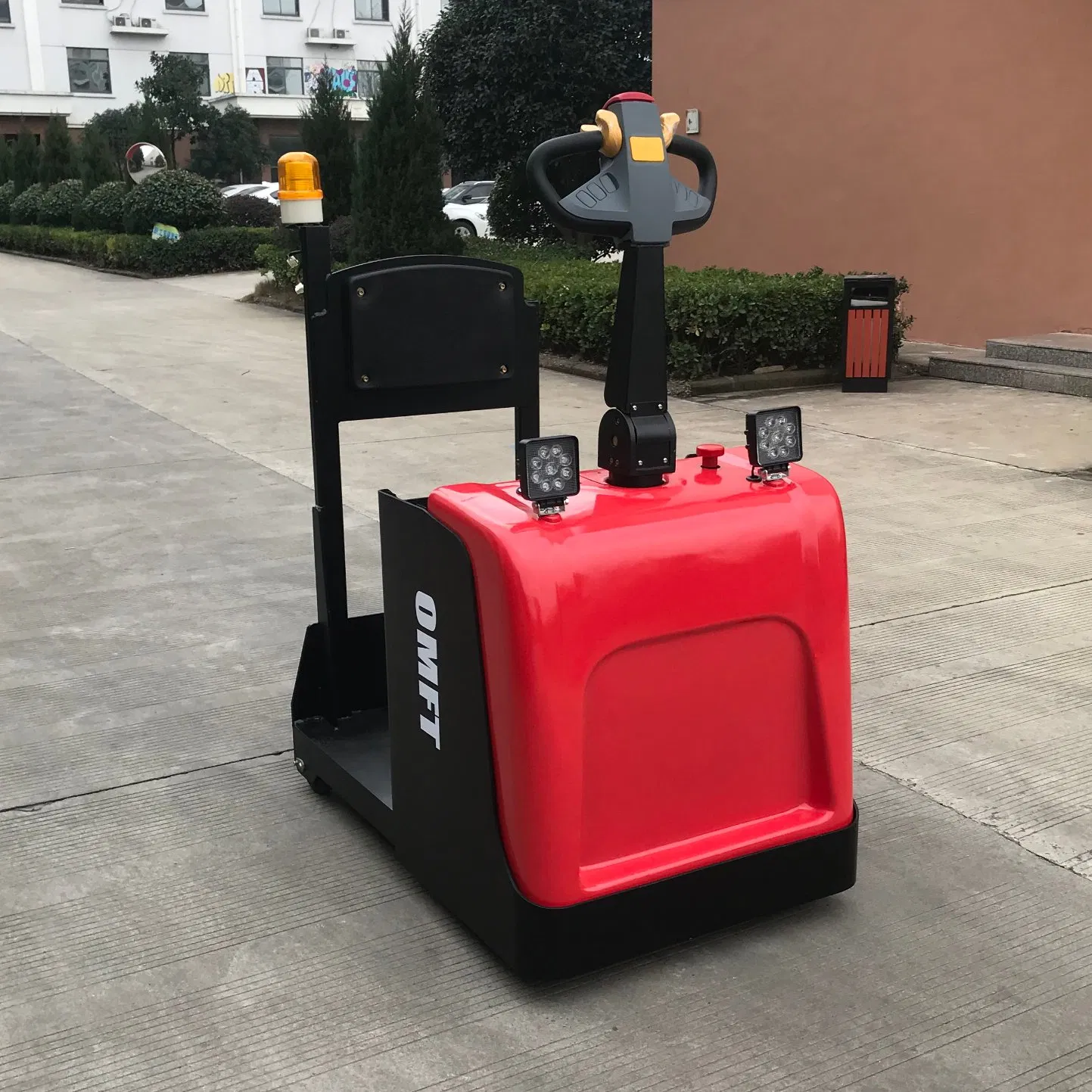 Industrial Stand Type Electric Battery Operated Tow Truck Tractor