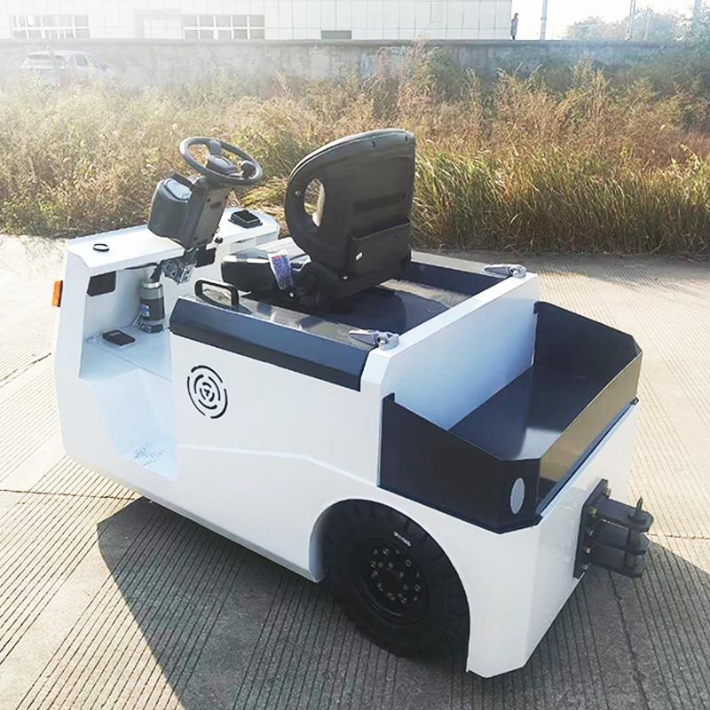 Industrial Electric Tow Tractor with CE - High Quality and Durable