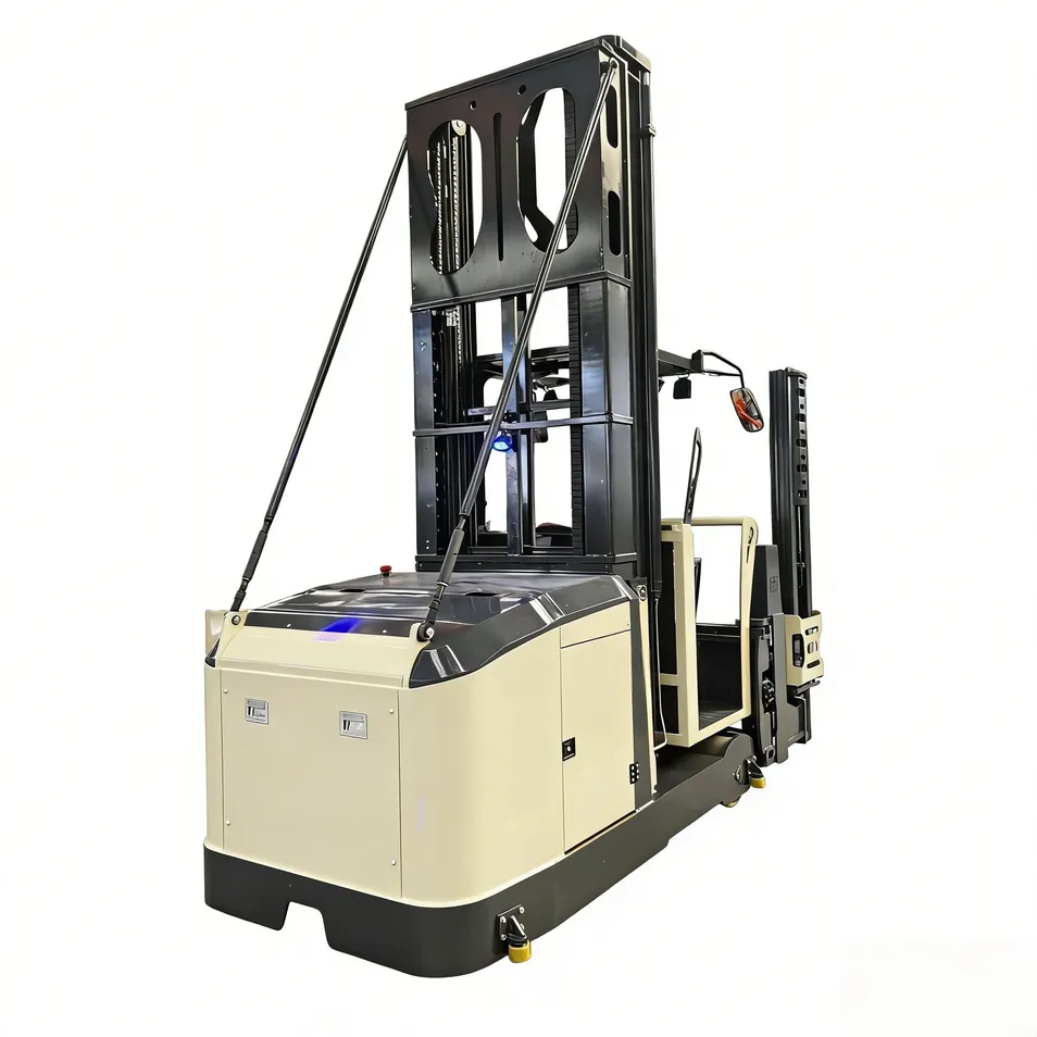 Electric Reach Forklift Detail 1