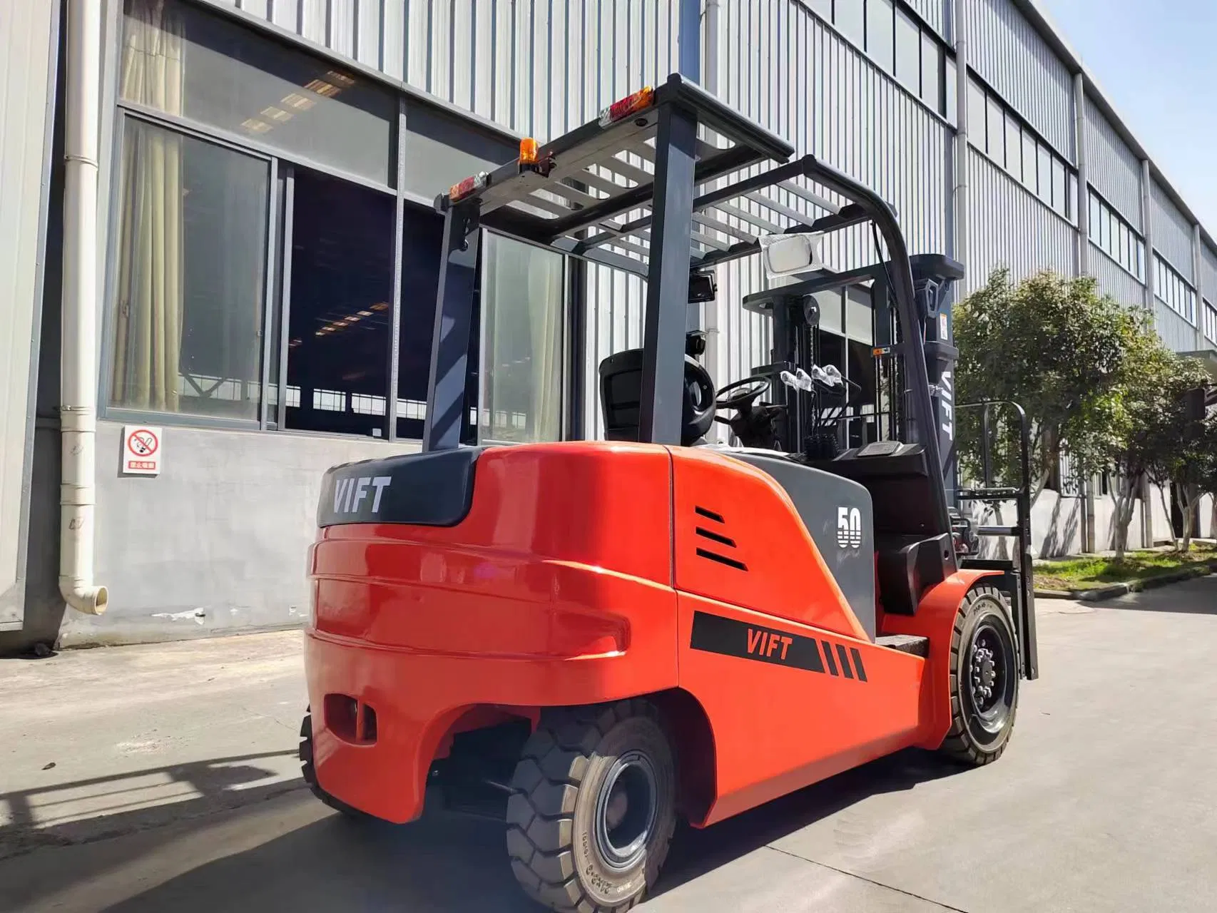 2024 Hot Electric Forklift Counterbalance Battery Forklift Italy Zapi Controller CE Certificate