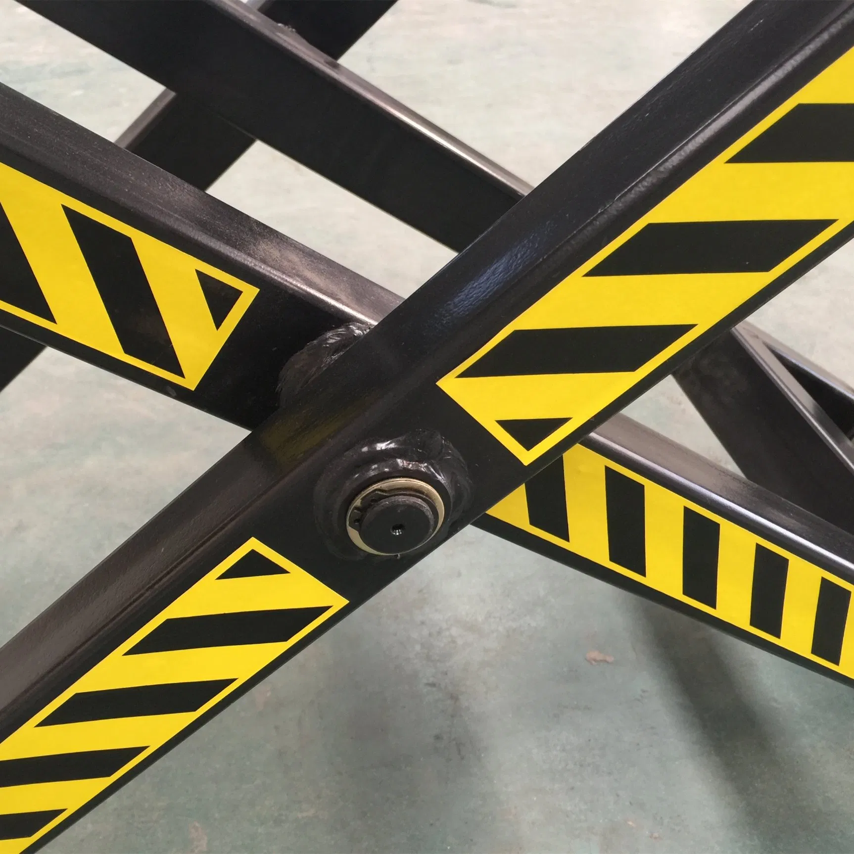 Factory Outlet Nylon PU Wheel Manual Hydraulic High Lift Scissor Lift Hand Pallet Truck Jack Manual Pallet Forklift Truck High Lift Pallet Lifter for Wholesale