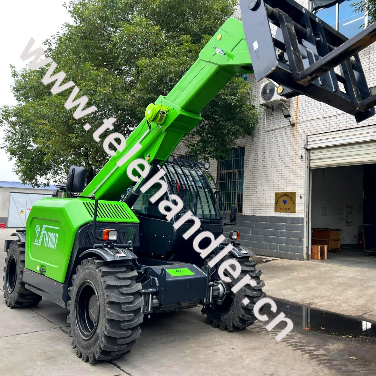 Hzth3007 Telescopic Handler Forklift with 7meter Lifting Height
