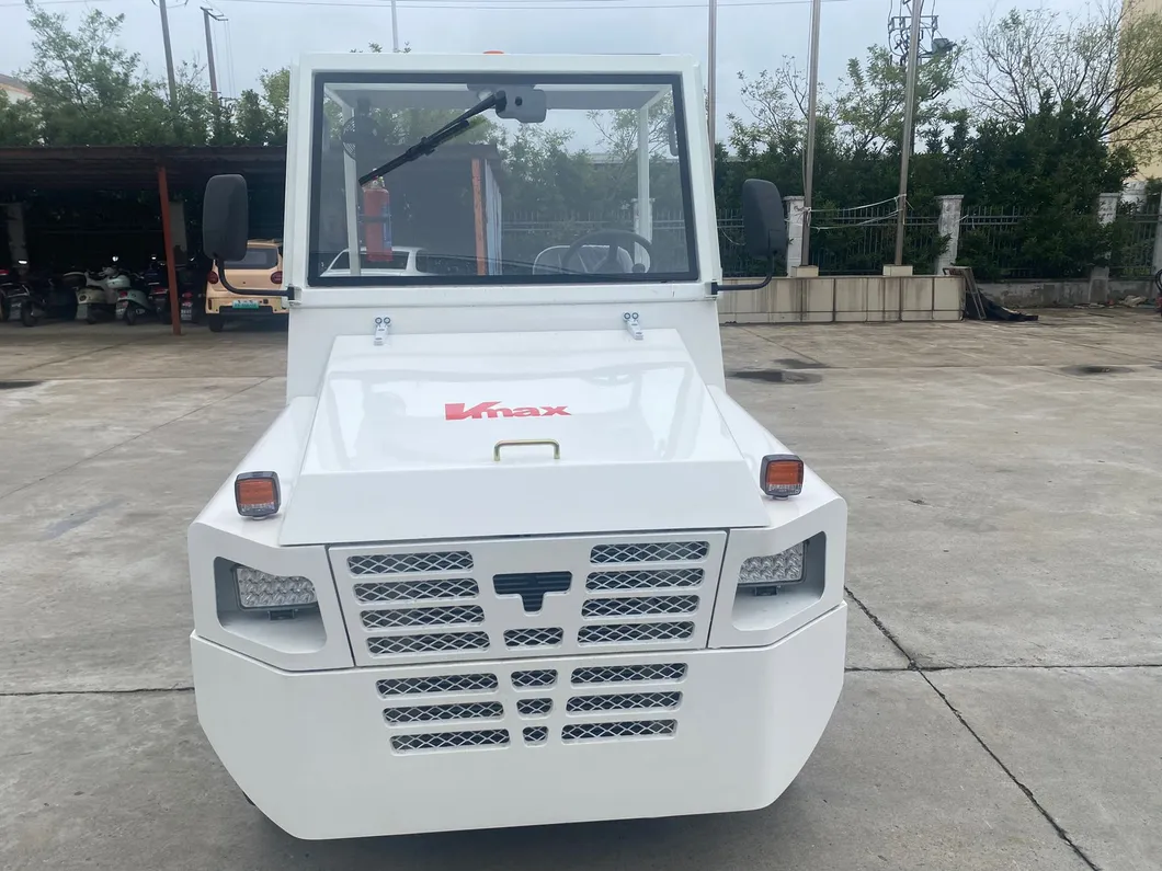 LPG Tow Tractor View 5