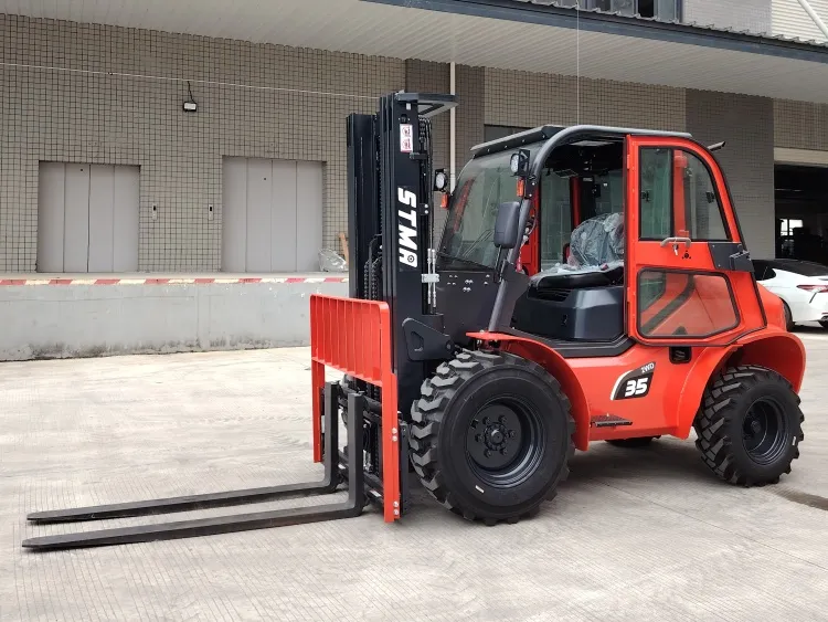 Rough Terrain Forklift 4