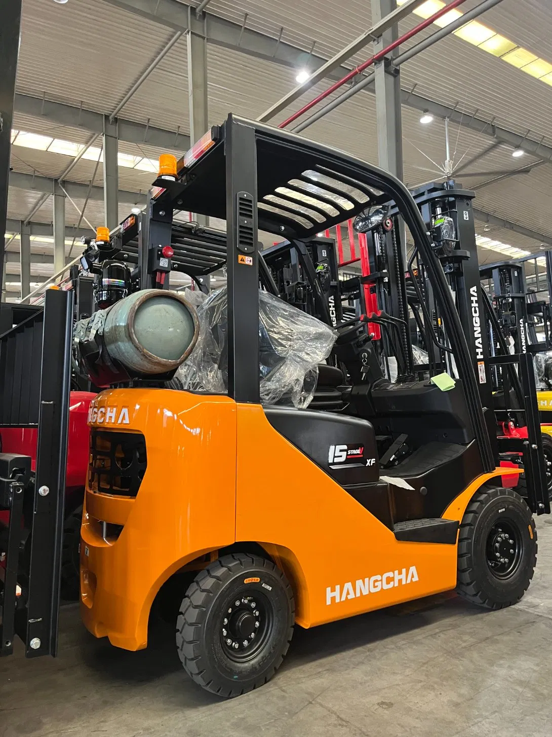 2-2.5t Hangcha Xf Series Gas/LPG/Dual Fuel Forklift Truck with 2000kg and 2500kg Capacity High Performance