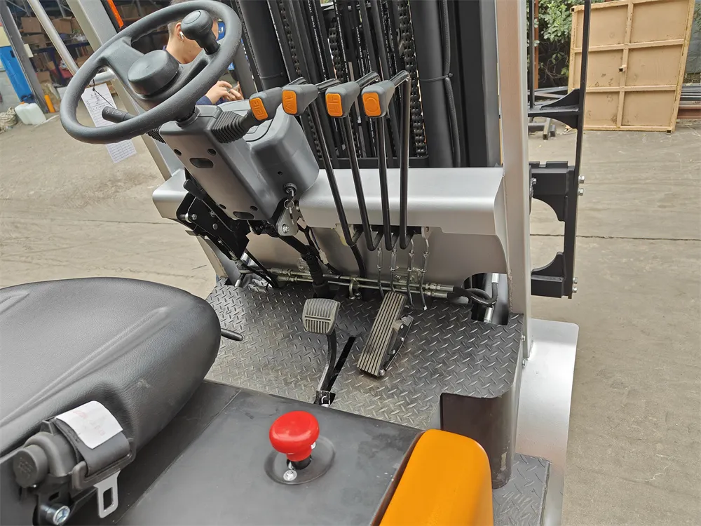 Counterbalance Forklift Side View