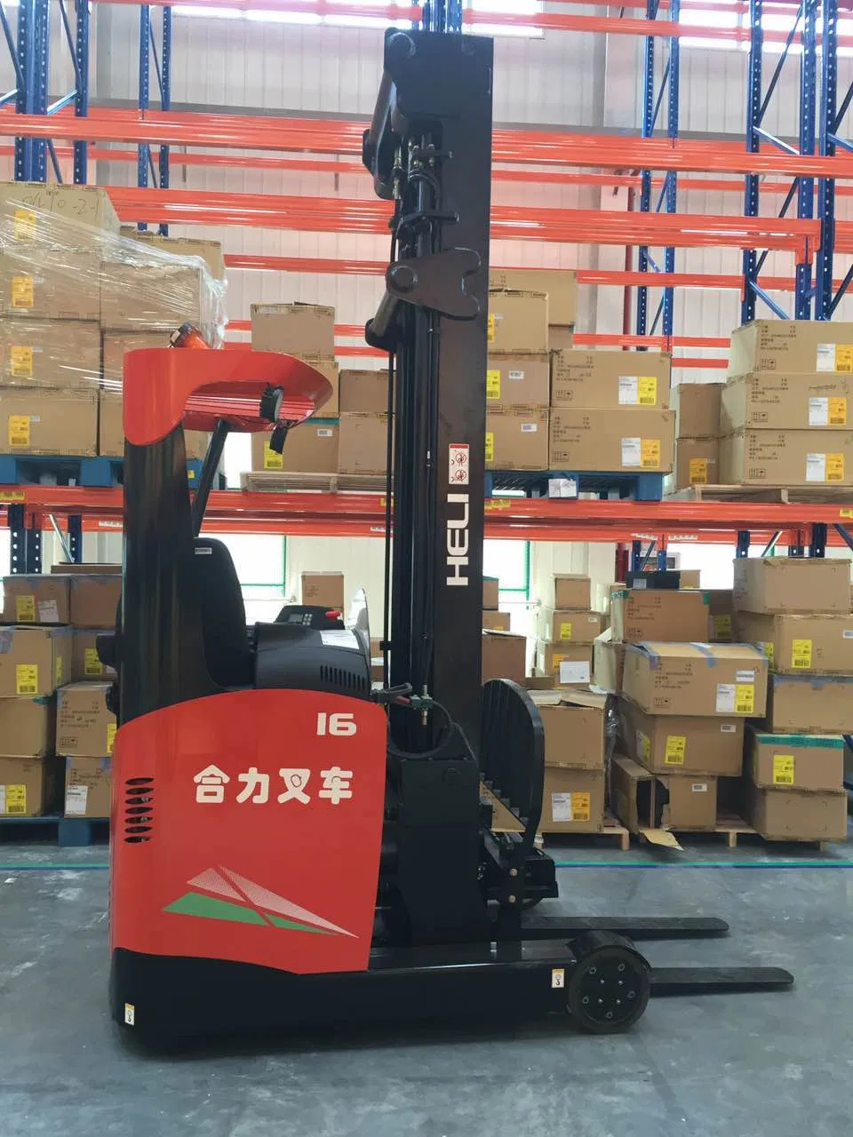Electric Reach Truck View 1