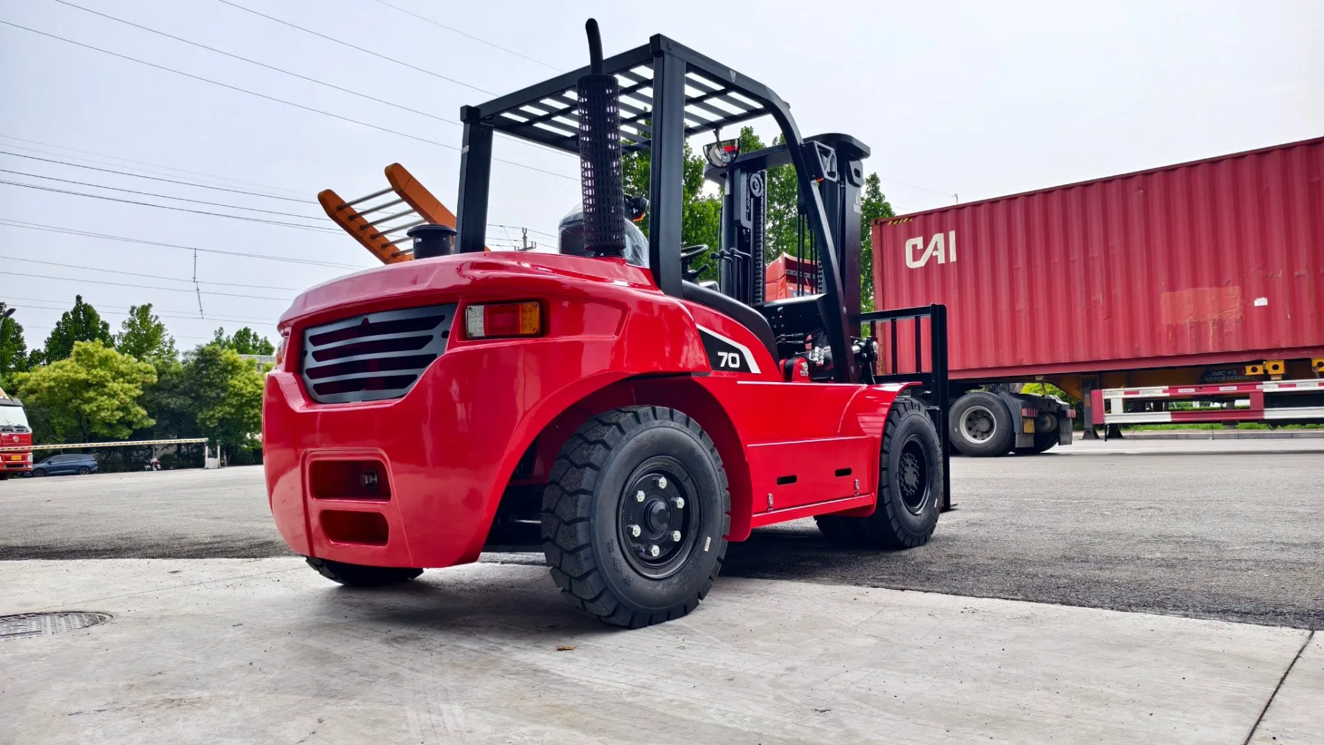 High Performance Durable Diesel Engine Side Loader 3000mm Lift Capacity Small Forklift for Industrial Use