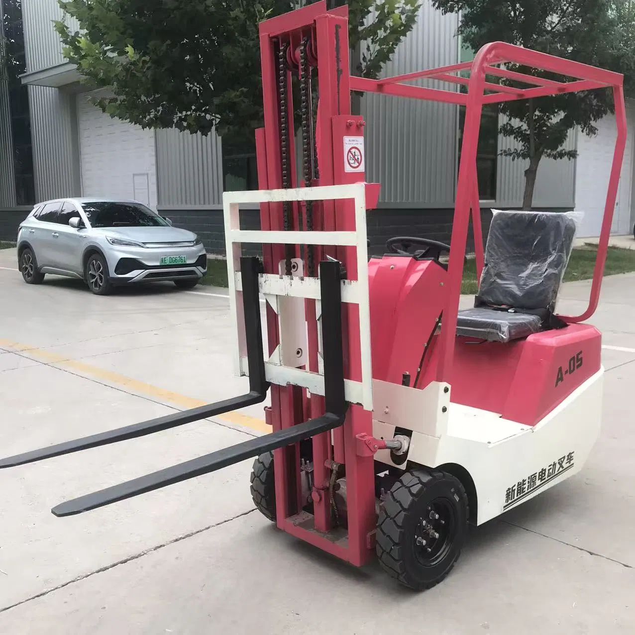 0.5ton/0.8ton 500kg 800kg 1ton 1000kg Electric Forklift Small Turning Radius Three-Point Narrow Aisle