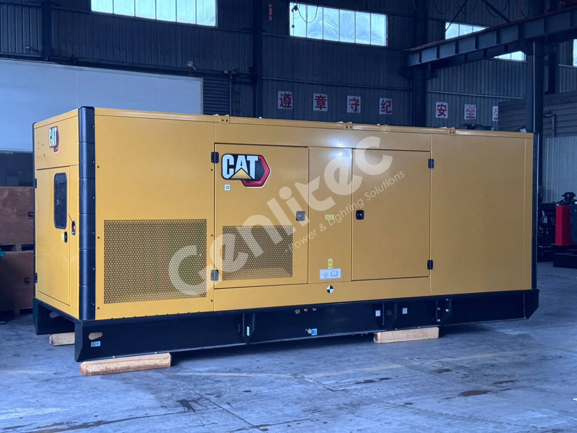 Caterpillar Cat De780e0 Diesel Generator Set 780kVA Standby Power Industrial Backup Generator