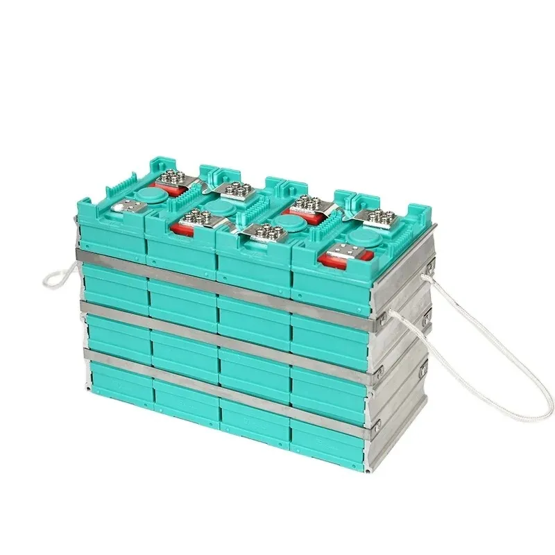 بطارية خلوية كهربائية ذات كثافة طاقة عالية LiFePO4 12V 100ah حزمة بطارية فوسفات الحديد الليithium