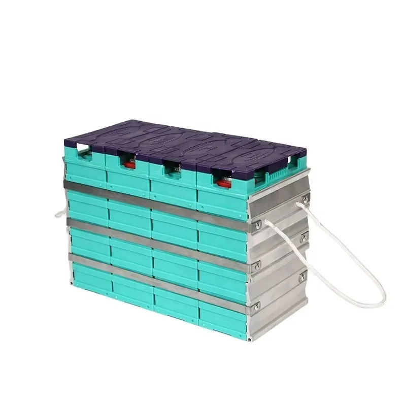 بطارية خلوية كهربائية ذات كثافة طاقة عالية LiFePO4 12V 100ah حزمة بطارية فوسفات الحديد الليithium
