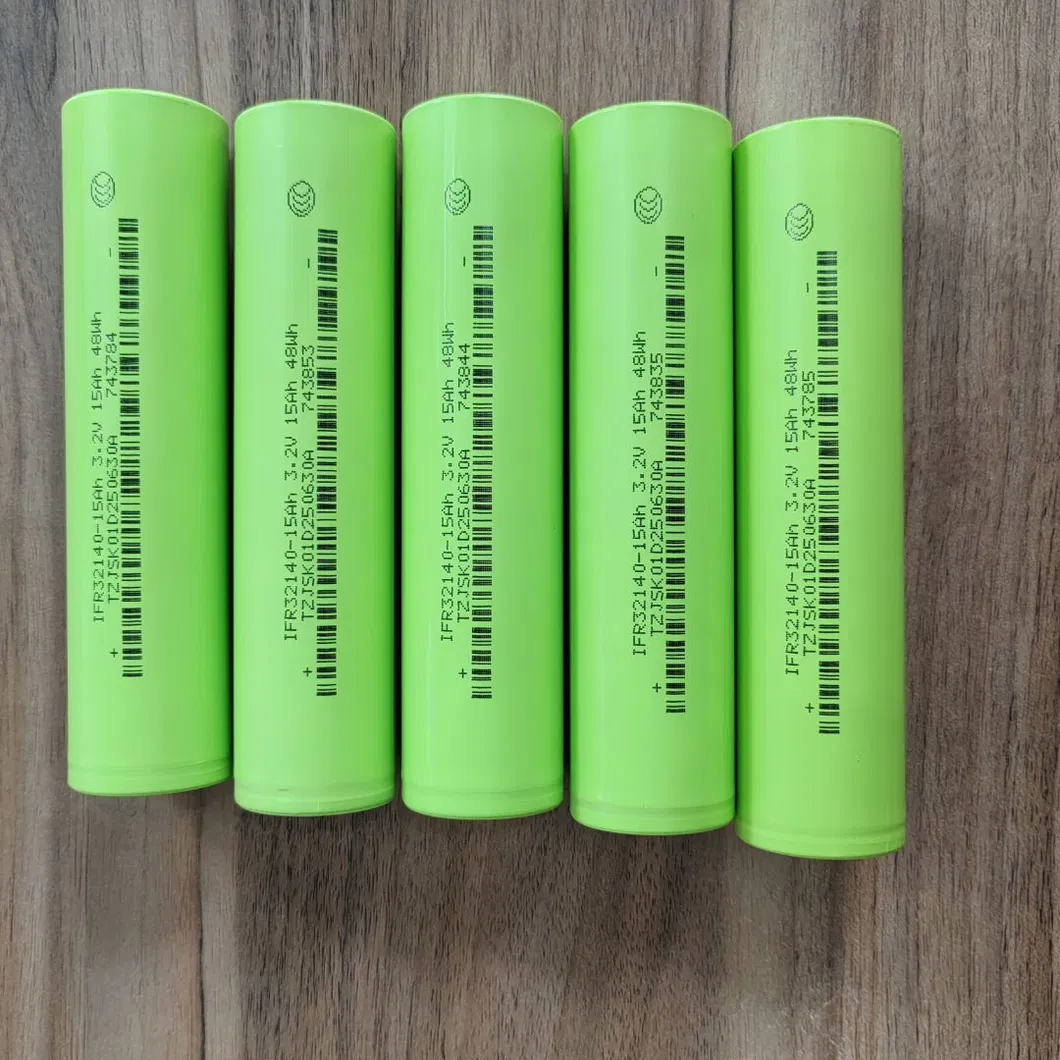 3.2V 15ah 32140 LiFePO4 خلية بطارية للمركبات الكهربائية، أنظمة الطاقة الشمسية، البحرية، ومعدات التخييم