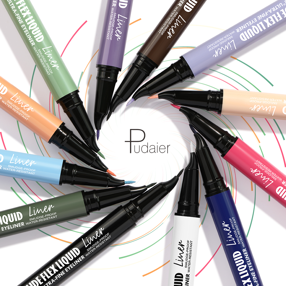 Eyeliner brush detail