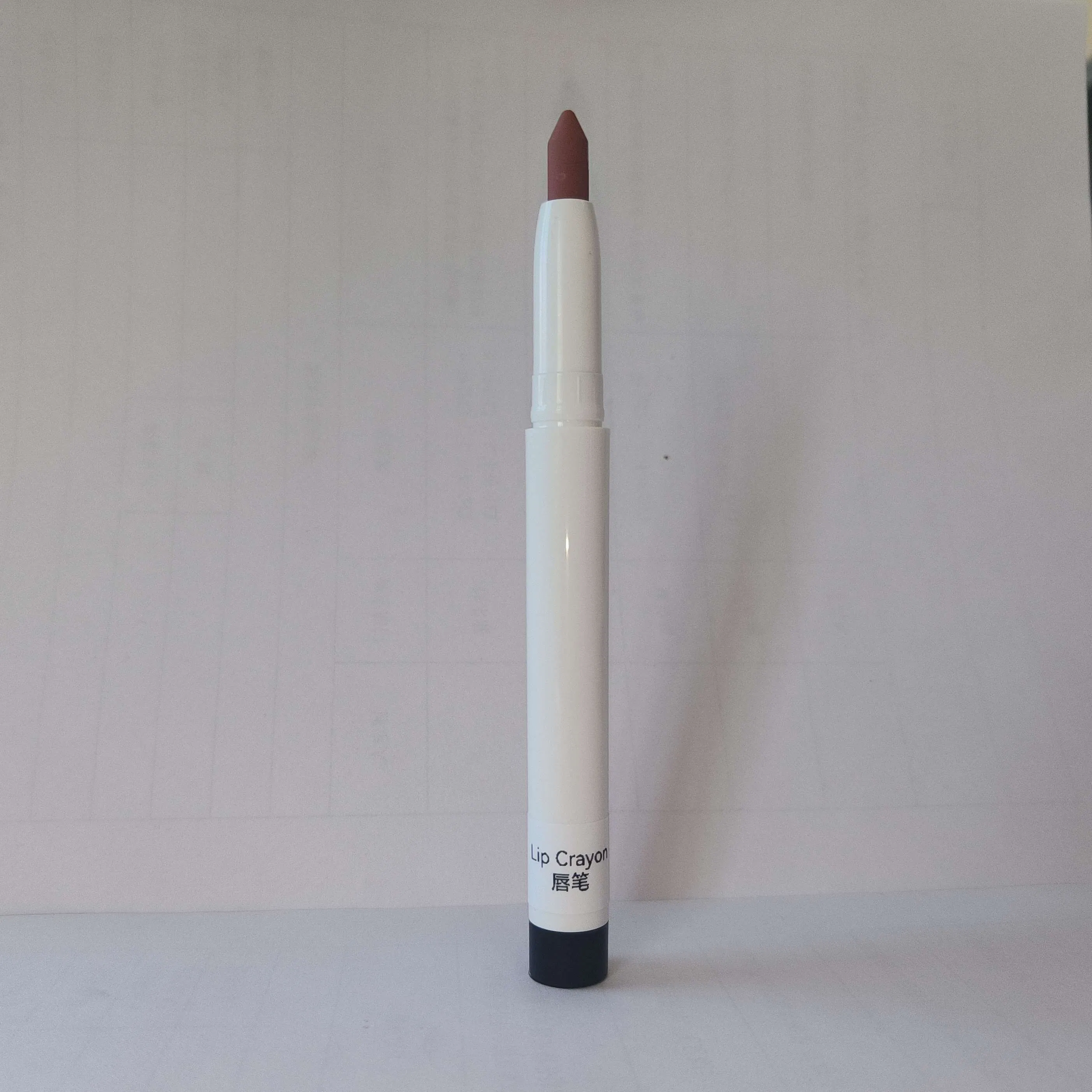 All-Day Versatile Lip Liner for Stunning Glossy and Matte Looks