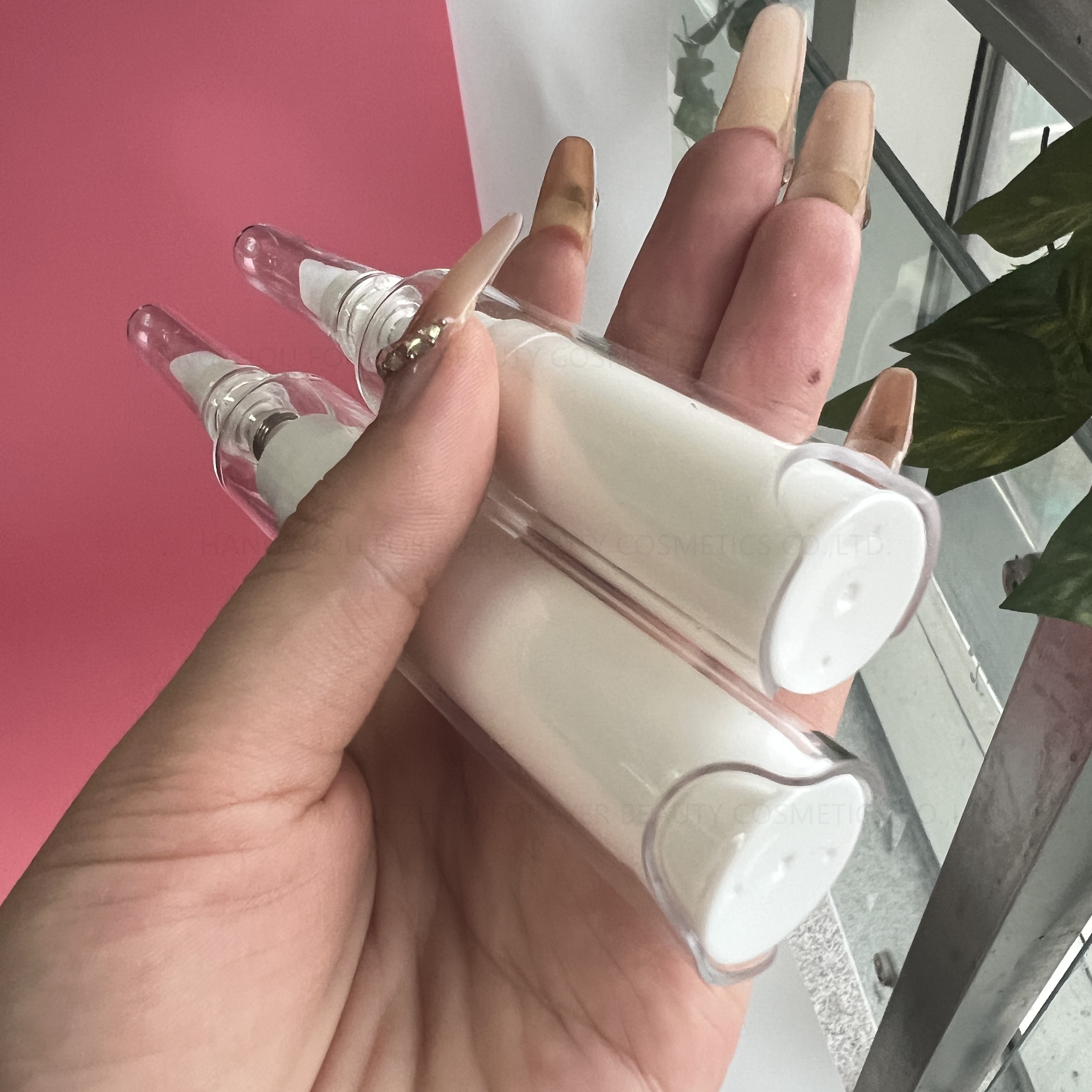 Extreme Instant Lip Plumper Syringe Shape Custom Logo Container Vegan Moisturizer with Hyaluronic Acid Private Label