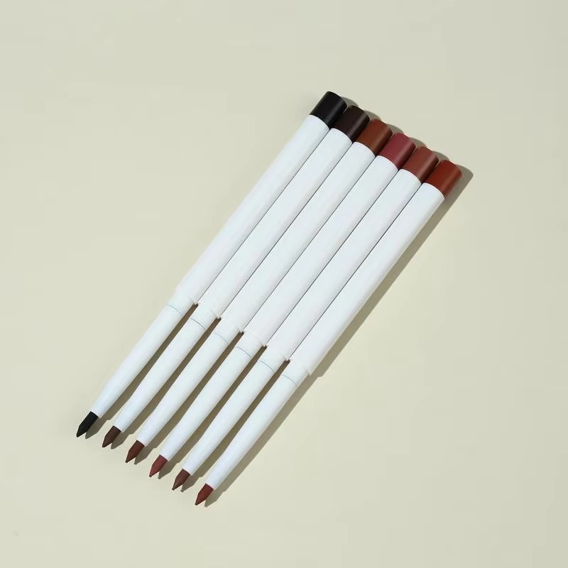 Matte Lipliner Detail 1