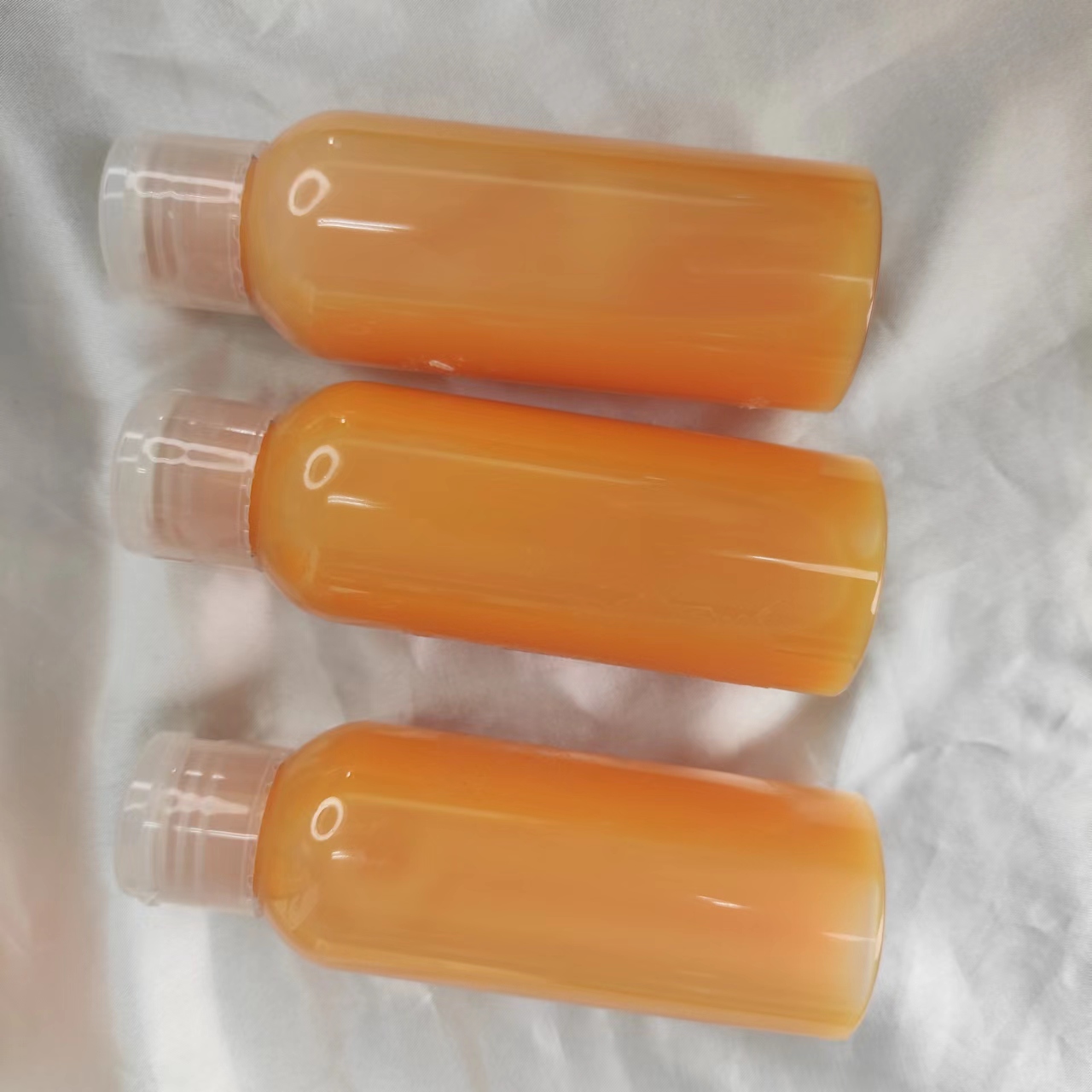 Low Price Skin Whitening and Lightening Body Peeling Yellow Lotion with Your Own Brand