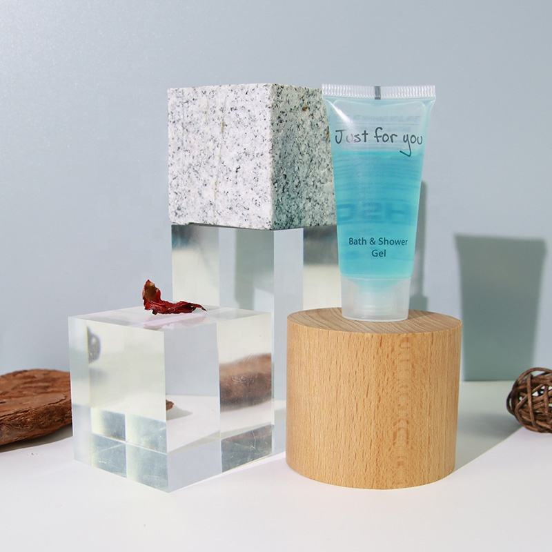 Premium Hotel Essentials Travel Kit: Shampoo Conditioner Shower Gel Body Lotion