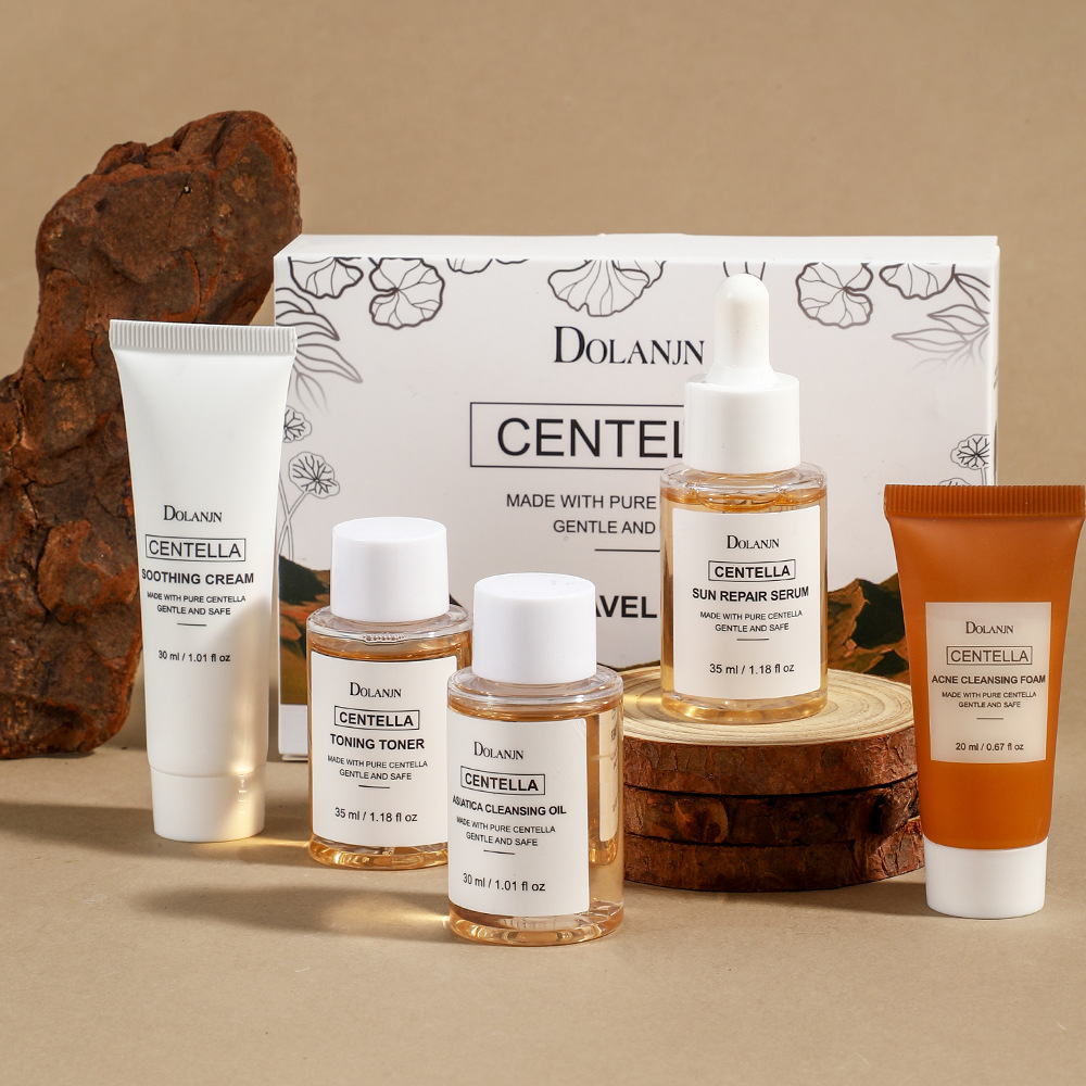 Private Label Centella Skin Care Products Set for Women Cream Toner Cleansing Oil Serum Whitening Brightening Travel Facial Glow