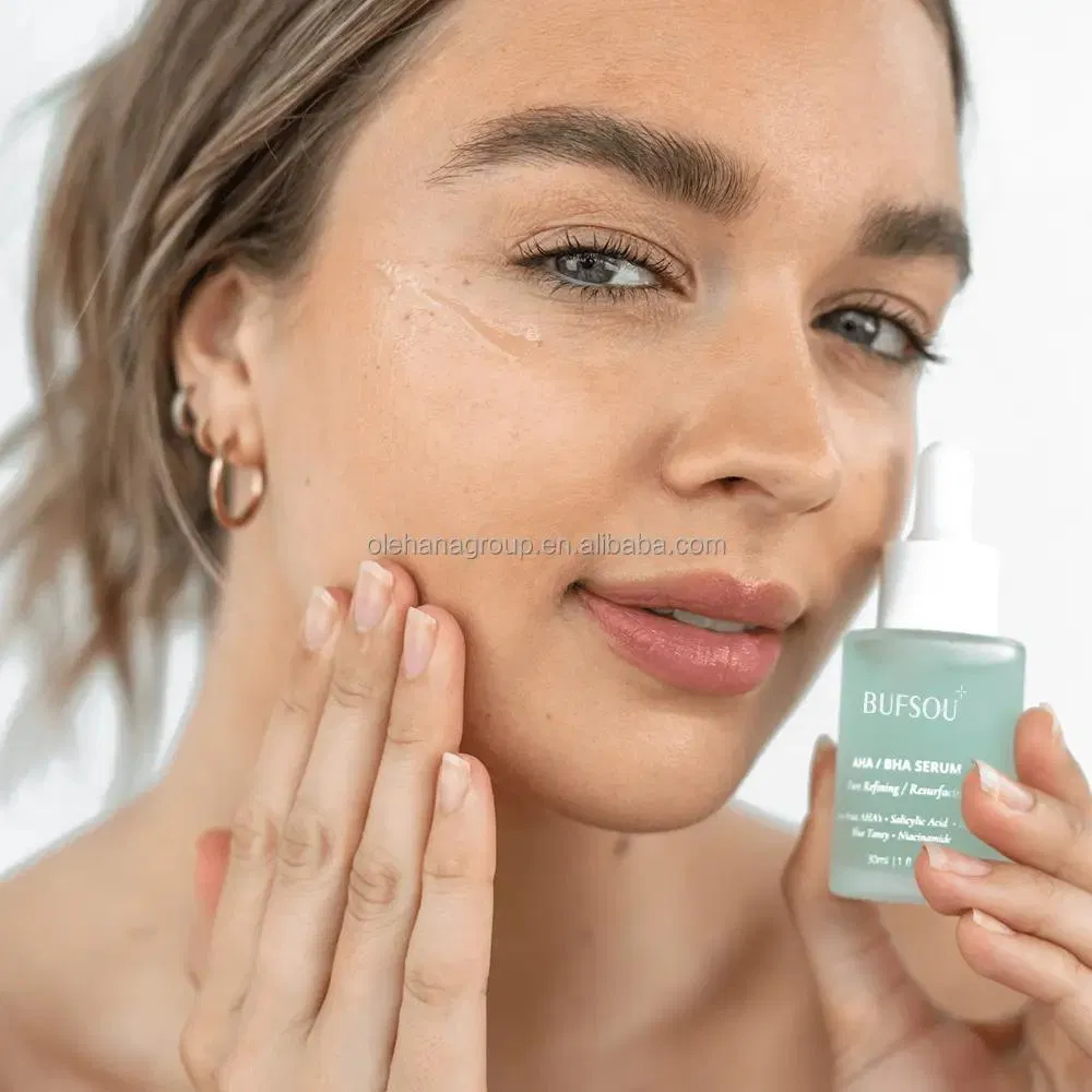 Wholesale OEM Whitening Naturally Repair Exfoliating Moisturizing Organic Facial Niacinamide Hyaluronic Acid Aha Face Serum