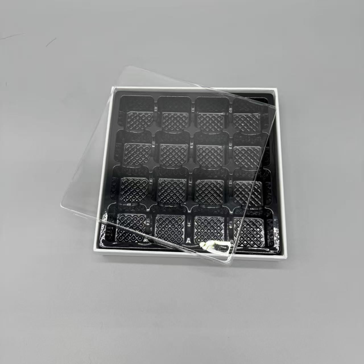 Shengcan Gold Foil Gift Packaging Set with Insert for Chocolate Truffle Paper Bag Rigid Paper Box