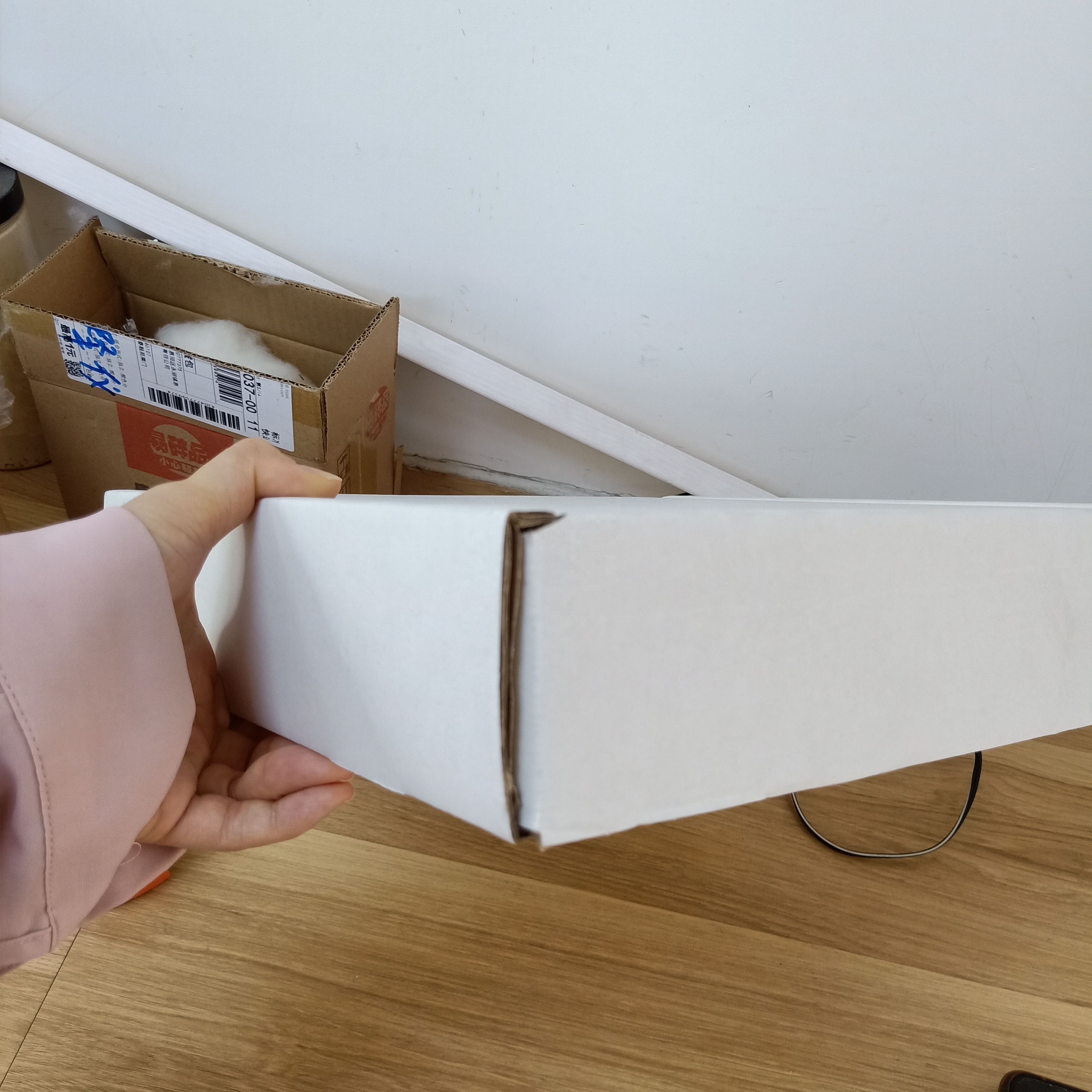 Custom Printed Logo Cardboard Corrugated Cardboard Gift Box